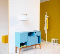 10 Deko Ideen – Möbel aus Naturholz in grellen Farben