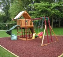 Kinderspielplatz im Hinterhof – praktisch für Sie, traumhaft für Ihre Kinder