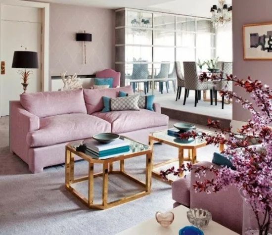 interior design home ideen femenin wohnzimmer pastelfarben sofa kissen