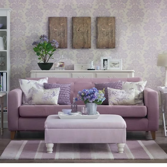 interior design home ideen femenin wohnzimmer pastelfarben violett