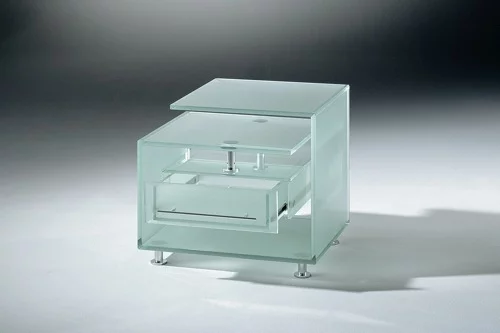 transparente designer möbel aus glas mattiert beistelltisch