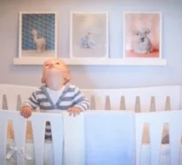 Fabelhafte, ruhige moderne Kinderzimmer Designs für Drillinge