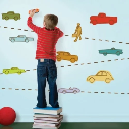 interessante bunte Tapeten für Kinderzimmer autos verkehr