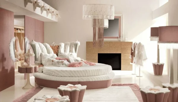 Das Schlafzimmer komplett gestalten kronleuchter feminine farben