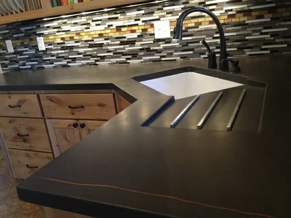 arbeitsplatte passend wohnstil küchenrückwand fliesen Küchen