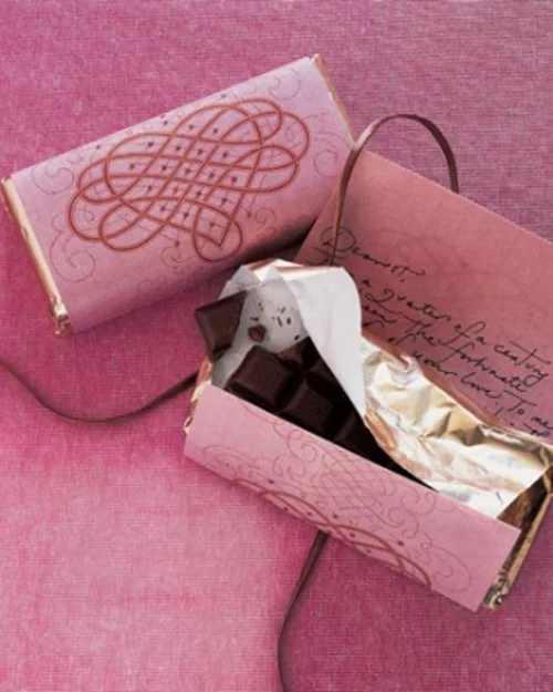 frische DIY Ideen zum Valentinstag schokoladen papier