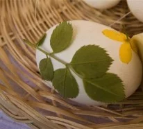 Ostereier dekorieren: Einfache Ideen mit kurzen Anleitungen