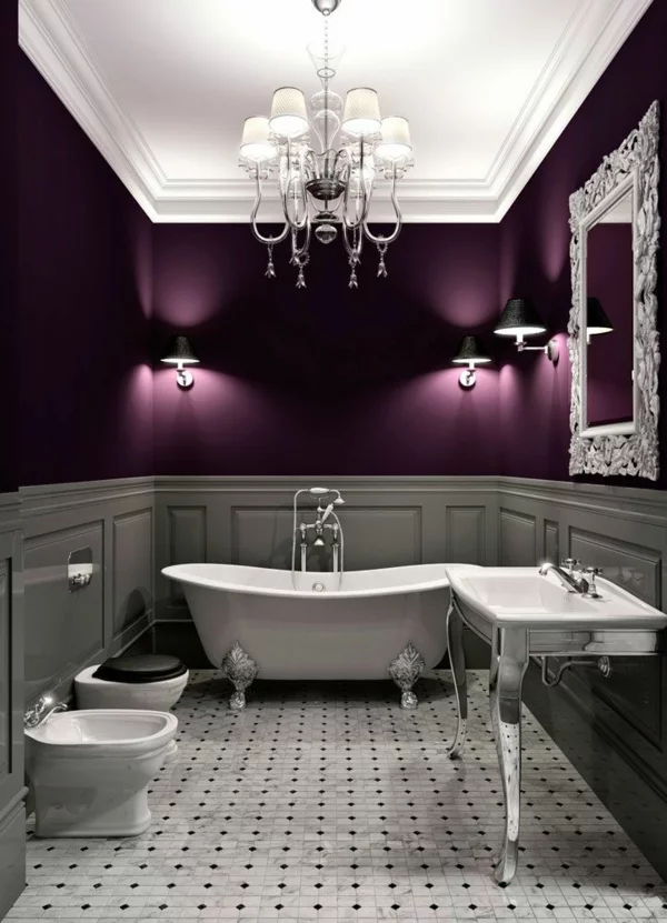 lila und grau farbkombination im badezimmer kronleuchter 