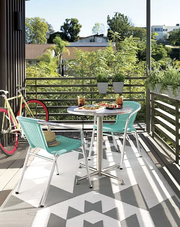 moderne wohnideen terrassengestaltung ideen terrassenmöbel geometrische muster