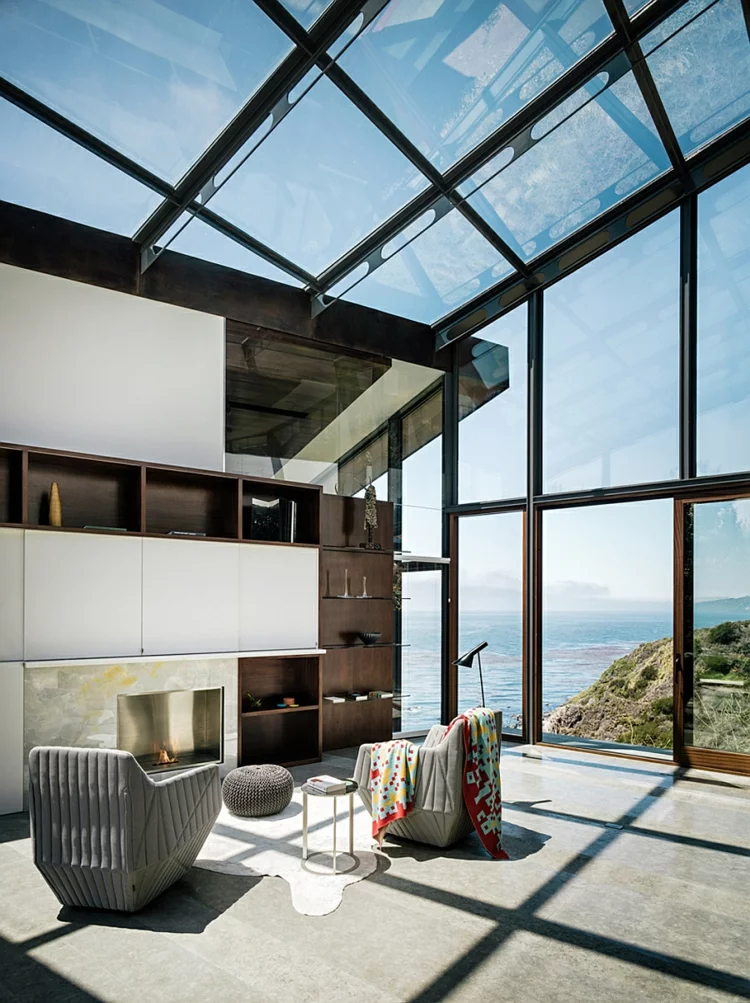 modernes-nachhaltiges-architektenhaus-mit-meerblick-glaswände-pazifikküste