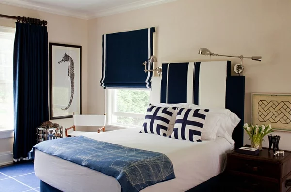 schlafzimmer design rollos gardinen blau 