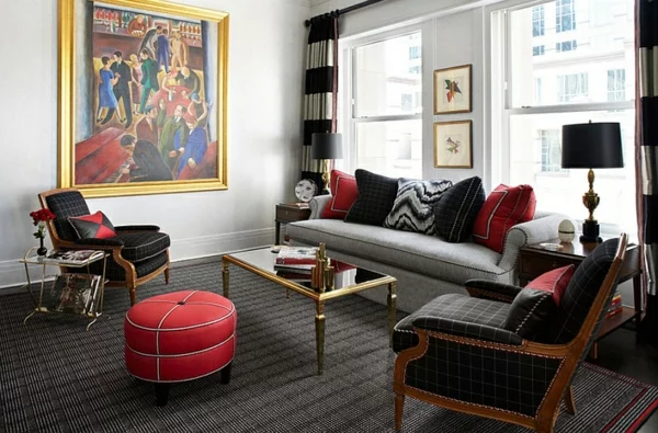 wohnzimmer design sofa sessel roter hocker tischlampen