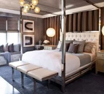 Schlafzimmermöbel und Nachttische mit Spiegelfläche