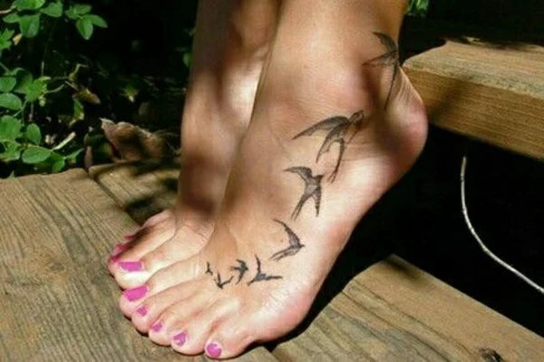 tattoos ideen tattoo am fuss vögel
