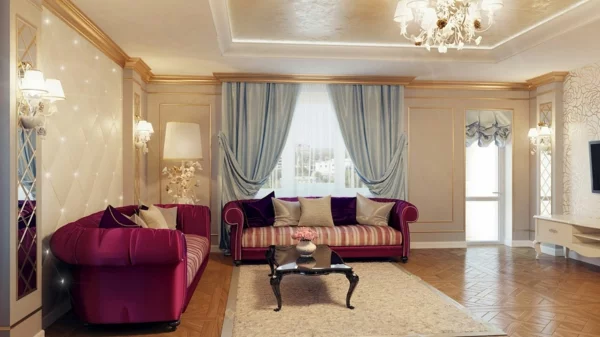 goldene tapeten passen zu violette couch