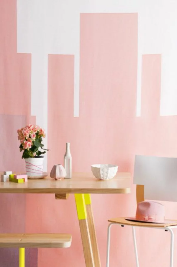 wohnzimmer wandgestaltung ideen wandtapeten wandfarbe rosa weiß