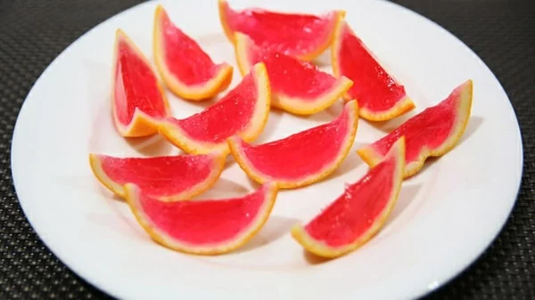 frische Orangen und Wassermelonen grapefruit