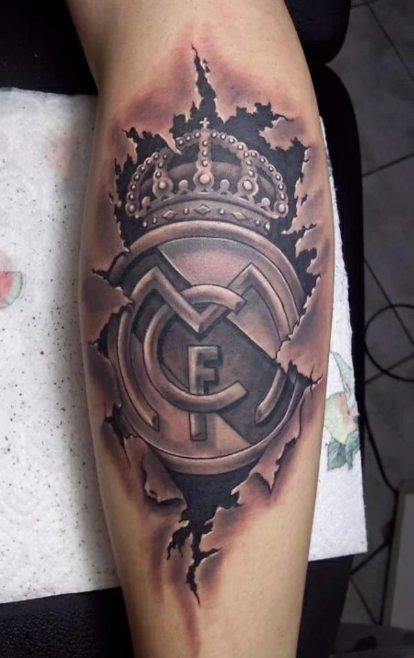 Fussball tattoo bilder Tattoos arm Real Madrid
