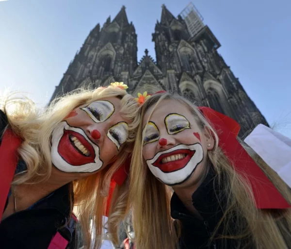 karneval 2015 in köln clowns damen