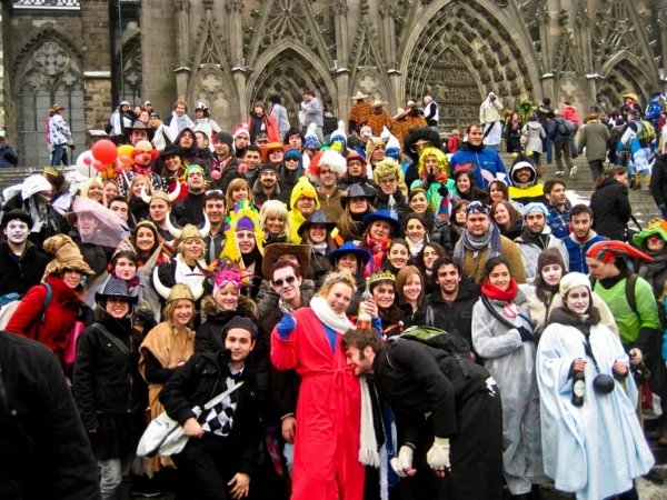 karneval 2015 köln feiern kostüme