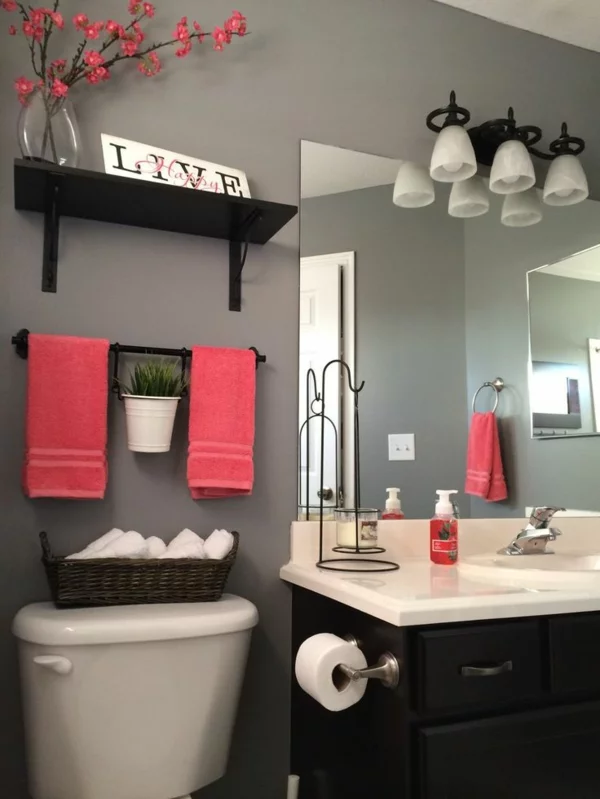 badezimmer renovieren neu gestalten akzentfarbe