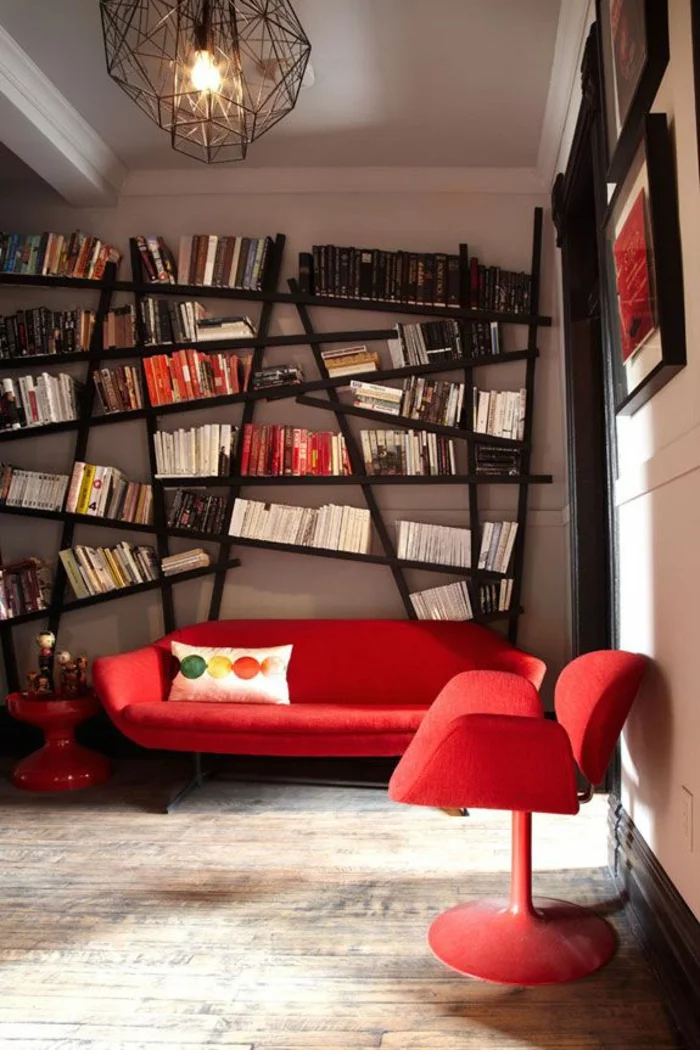 bücherregale design wohzimmer rote möbel