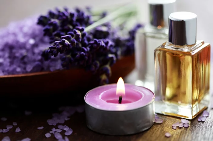 duftöle kaufen lavendel lila kerze aromas