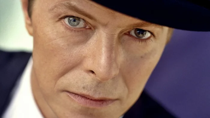David Bowie Augen aktuell