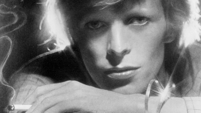 David Bowie Augen grau