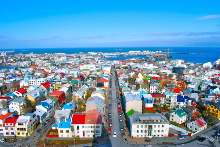 Hauptstadt Island Reykjavík sehenswürdigkeiten vogelperspektive