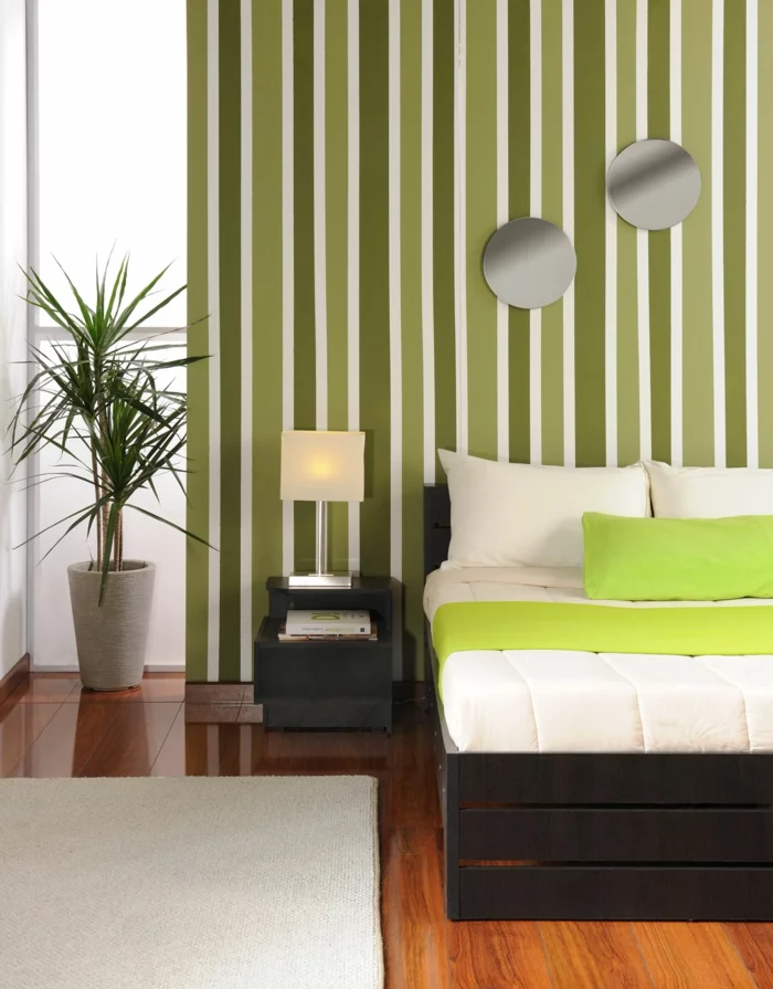 farbgestaltung schlafzimmer wandfarbe grün weiß wanddeko wandgestaltung