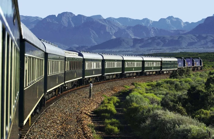 bahnreisen express romantisch reisen afrika rovos rail