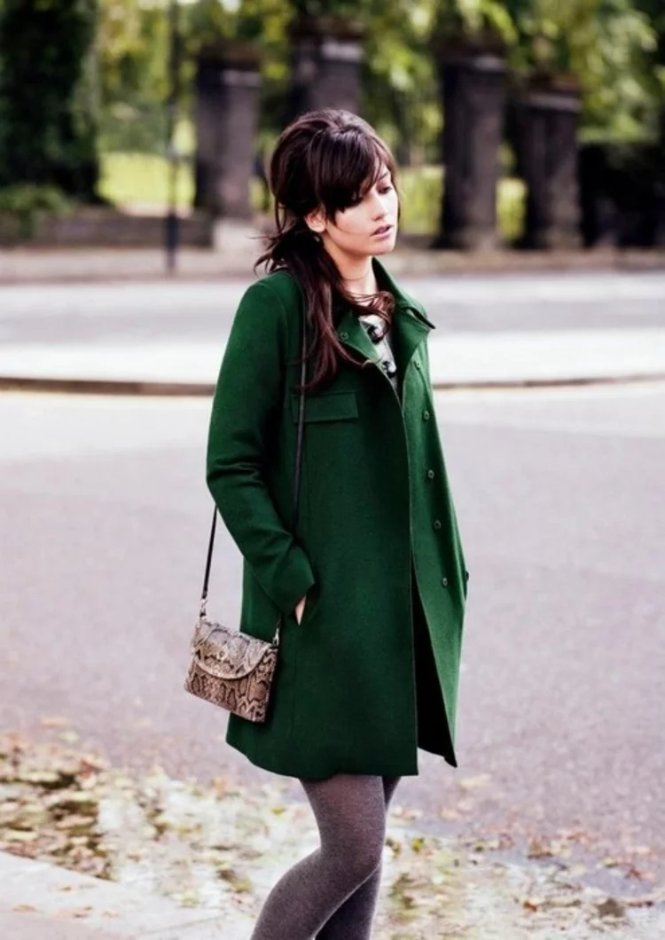 moderne Damenmäntel aktuelle Trendfarben Grün Damenmantel Winter