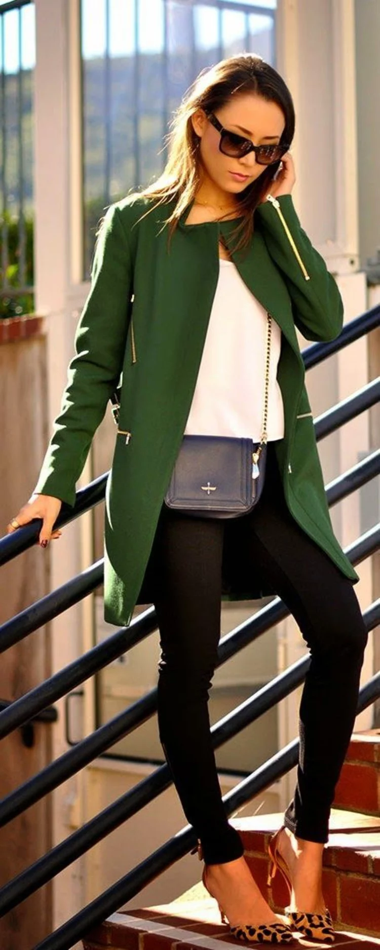 moderne Damenmäntel aktuelle Trendfarben Grün