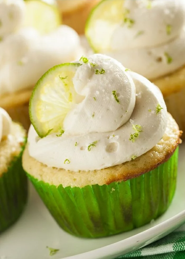 Cupcakes Rezepte Limetten Törtchen backen für Anfänger