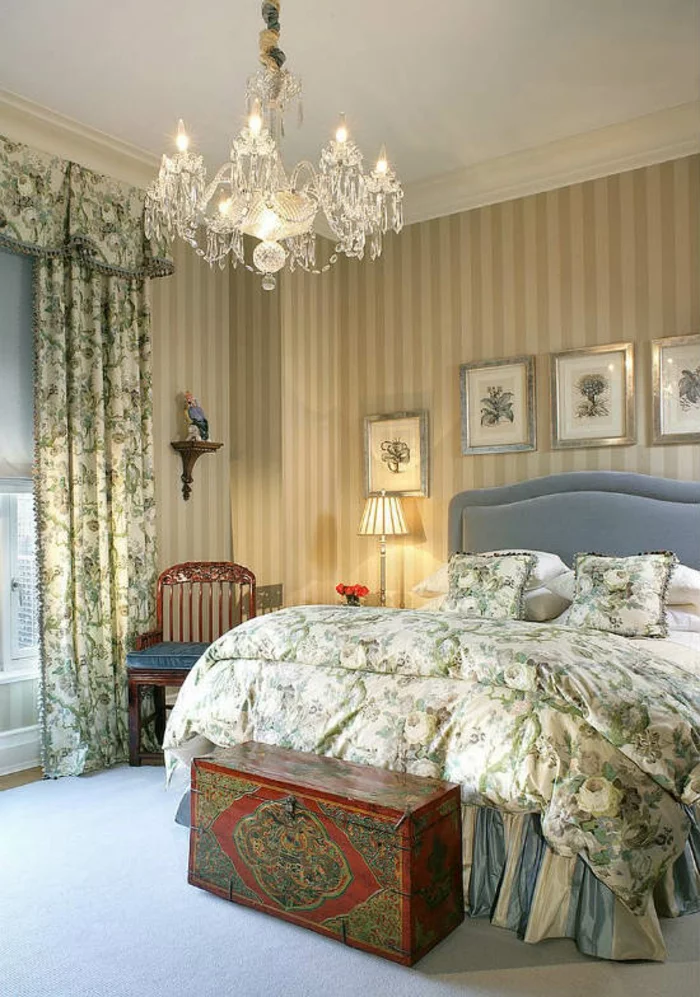 Schlafzimmer Ideen im viktorianischen Stil Kronleuchter