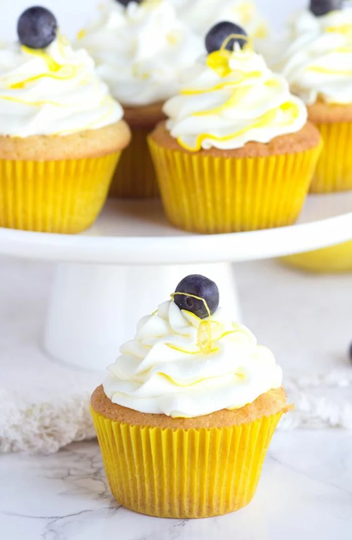 Zitrone Cupcakes Rezept leckere Törtchen selber backen
