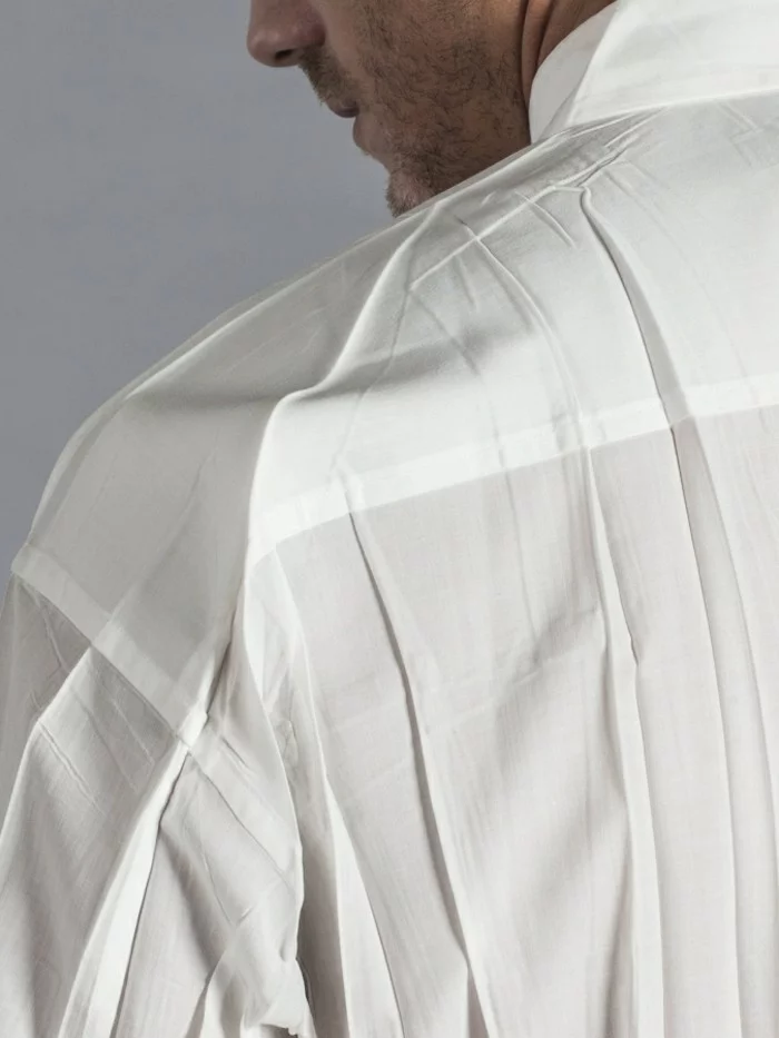 männermode herrenmode weißes hemd bügeln