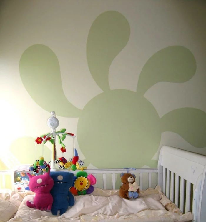 wohnideen kinderzimmer babyzimmer wandmalerei hellgrüne wand