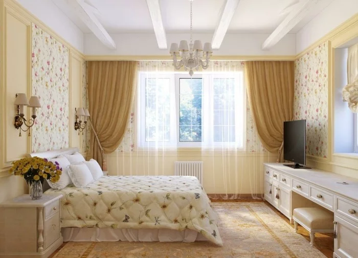 schlafzimmer gestalten luxuriöses interieur beigenuancen kombinieren florale akzente