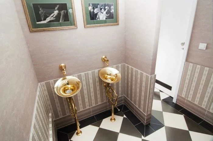 upcycling ideen mit alten trompeten waschbecken badezimmereinrichtung