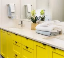 4 einfache Badezimmer Ideen für bessere Ordnung im Bad