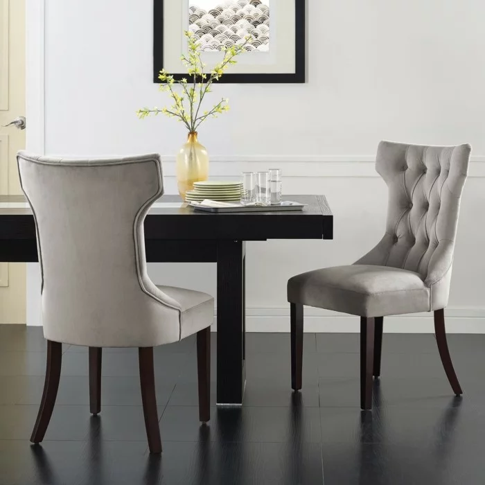 moderne stühle esszimmer gepolstert schwarzer bodenbelag