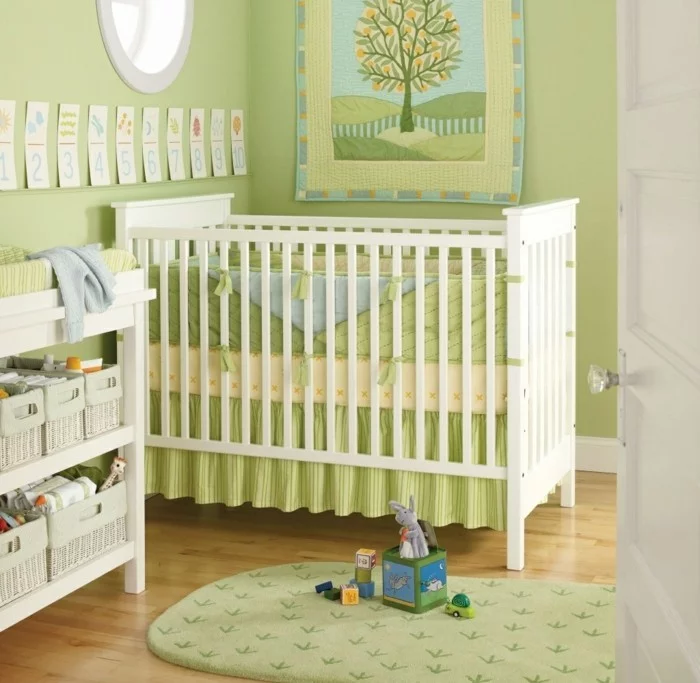 babyzimmer farben grüne wangestaltung frischer teppich