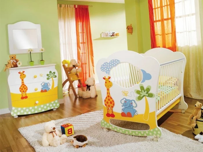 babyzimmer farben grüne wände weißer teppich fröhliche muster