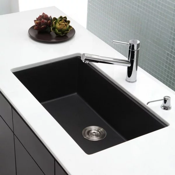 küchenspüle granit farbkontrast schwarz weiß