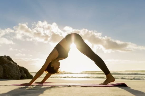 yoga was hilft gegen falten