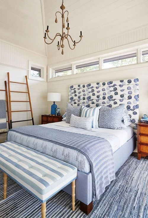 schönes Schlafzimmer blau-weiß Urlaubsfeeling