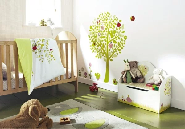 babyzimmer deko ideen pastell farben gruen bauch licht 