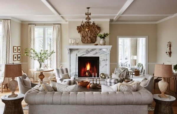 elegantes Wohnzimmer in Grau